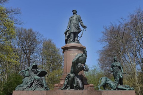 Bismarck National Monument