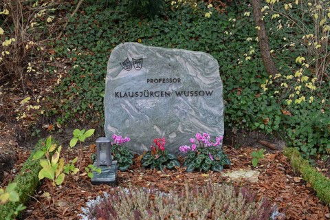 Grave