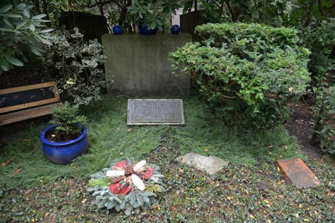 Grave