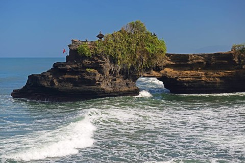Sea temple Pura Batu Bolong