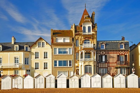 Beach promenade of Saint-Aubin-sur-Mer in the department of Calvados