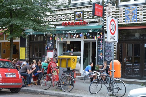 Ice cream parlour
