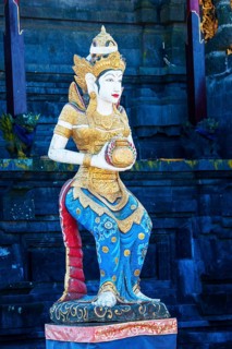 Statue