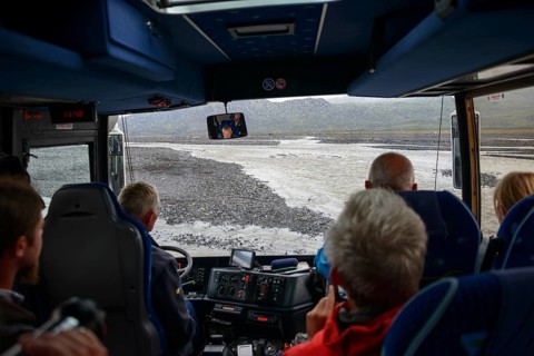 Bus
