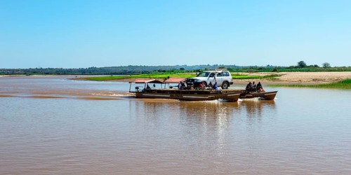 Ferry across the Tsiribihina River