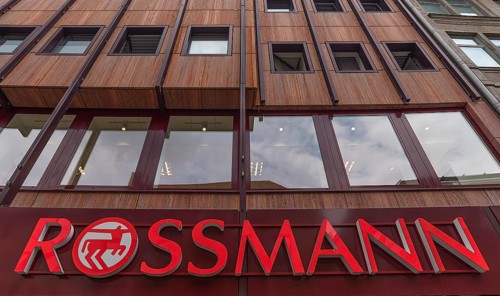 Lettering of the drugstore Rossmann above a branch shop