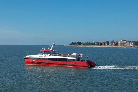 Fast ferry