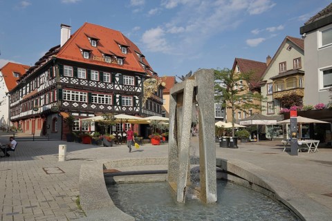 Suburban fountain with Hotel Restaurant Alte Post in Nagold
