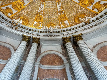 Ceiling vault in the Marble Hall