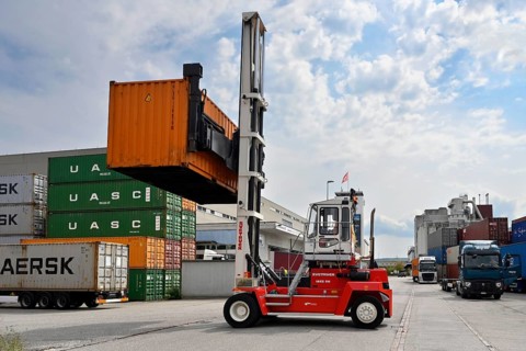 Container stacker