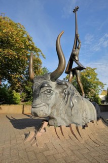 Sculpture Europe reaches for the stars by Helmut Lutz 2015 at the Muensterplatz on the Burgberg in Breisach