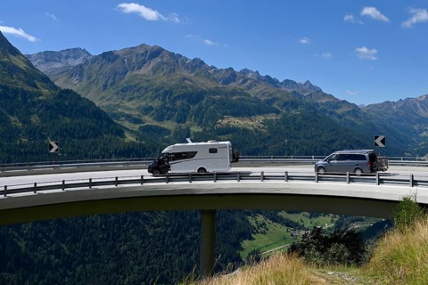 Pass Road Motorhome