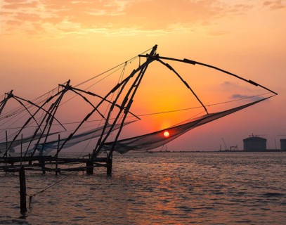 Kochi chinese fishnets on sunset. Fort Kochin