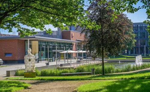 Lecture Hall Building