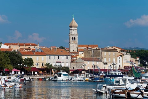 Harbour and St. Mary's Basilica