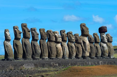 Moais at Ahu Tongariki