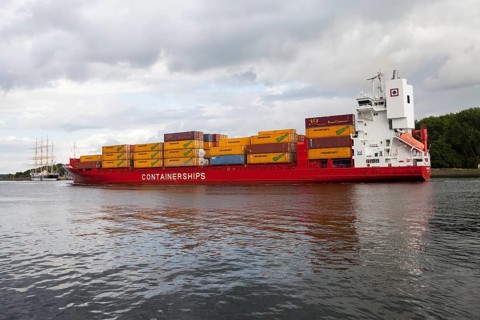 Container ship
