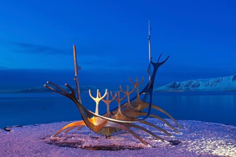 The sculpture Solfar