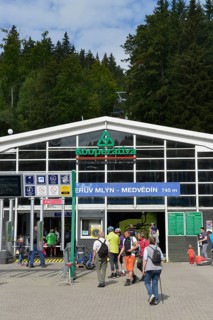 Bottom station