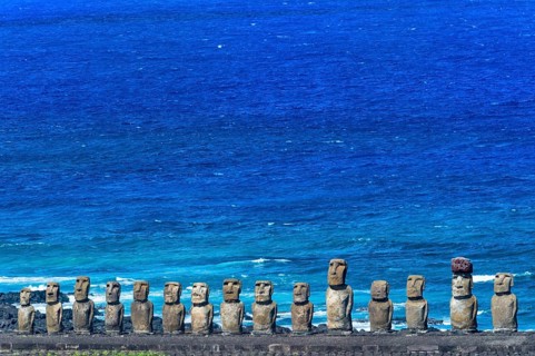 Moais at Ahu Tongariki