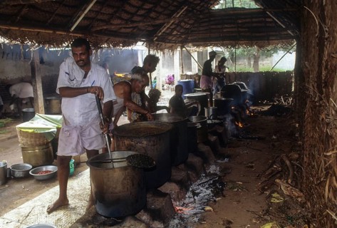 Preparing food for Nattukottai Chettiar or Nagarathar wedding feast in Chettinad