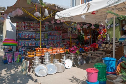 Sale of household goods and toys