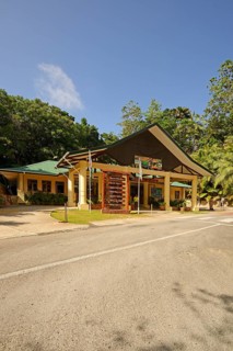 Entrance to Vallee de Mai National Park