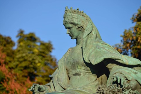 Sissi Monument