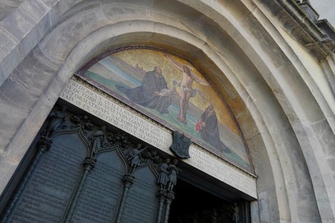 Thesis door