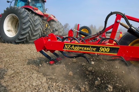 Tractor with Vaderstad NZA-900 harrows