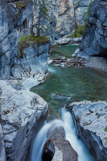 Stream in Maligne Canyon