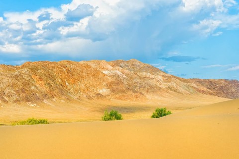 Singing Dunes
