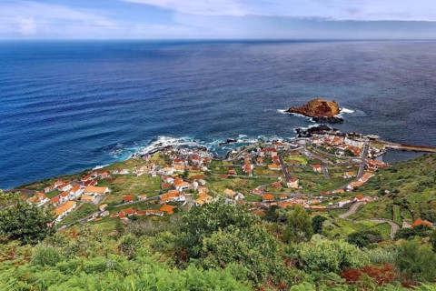 Place Porto Moniz