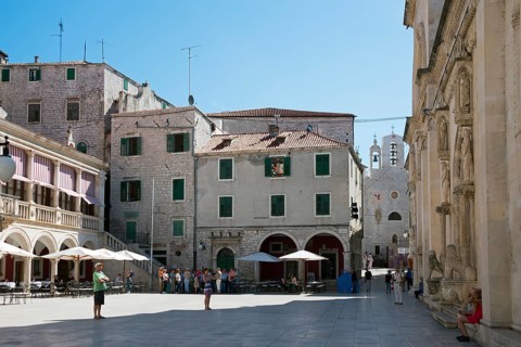 Republic Square and Church of St. Barbara