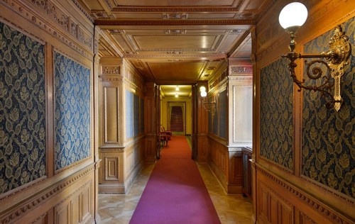 Aisle
