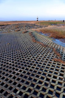 Bank reinforcement and coastal protection in Wremertief