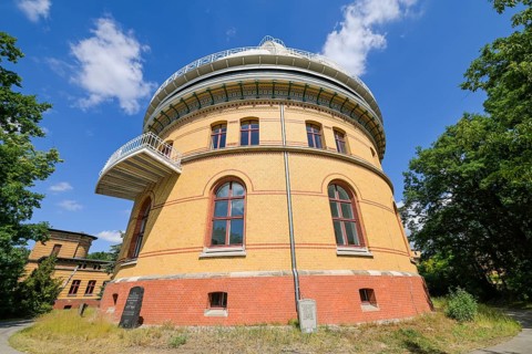 Large refractor
