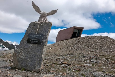 Monument on the Timmelsjoch High Alpine Road