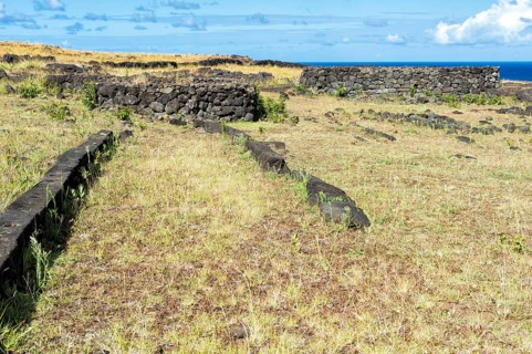 Foundations of elliptical houses