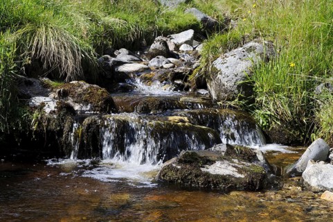 Cascades on small mountain burn