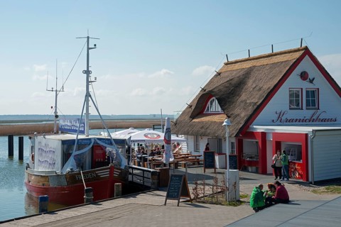 Frieden fishing boat and crane house