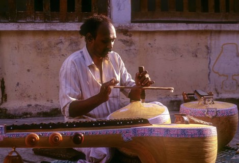 Veena making in Thanjavur