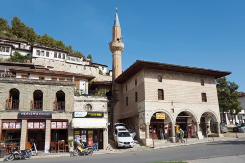 Bachelor Mosque