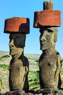 Ahu Nao-Nao Moais with red hat