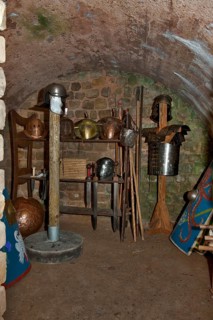 Roman gladiator equipment