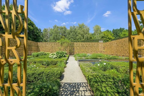 Christian Garden