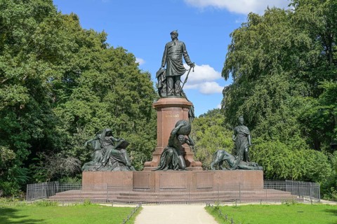 Bismarck National Monument