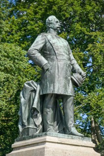 Monument Albrecht von Roon