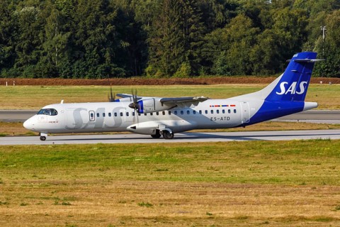 An ATR 72-600 aircraft of SAS Scandinavian Airlines with registration number ES-ATD at Hamburg Airport