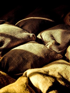 Jute bags in light and shade